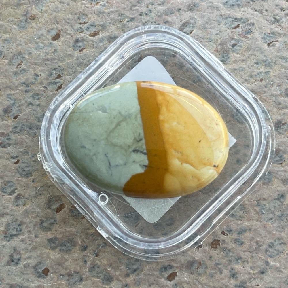 Desert Jasper Three-Tone Oval Stone 23.20 carats.